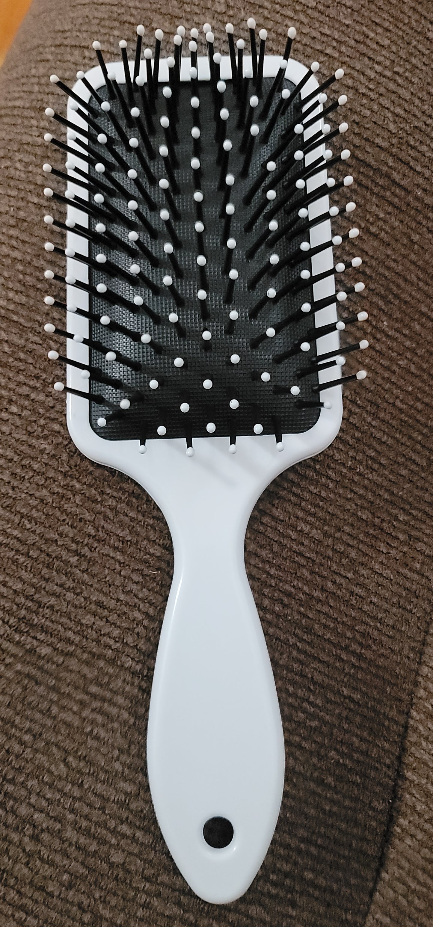 Highland Cow Hairbrush