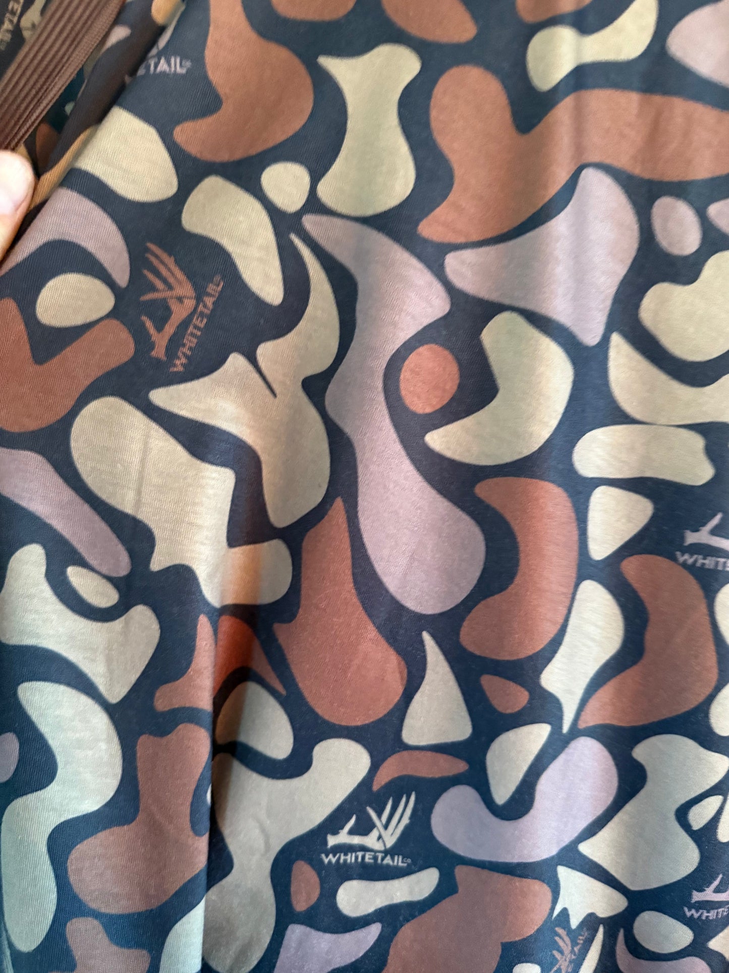 New !!! Whitetail Co. RUT Lightweight Hoodie Dark Old Camo