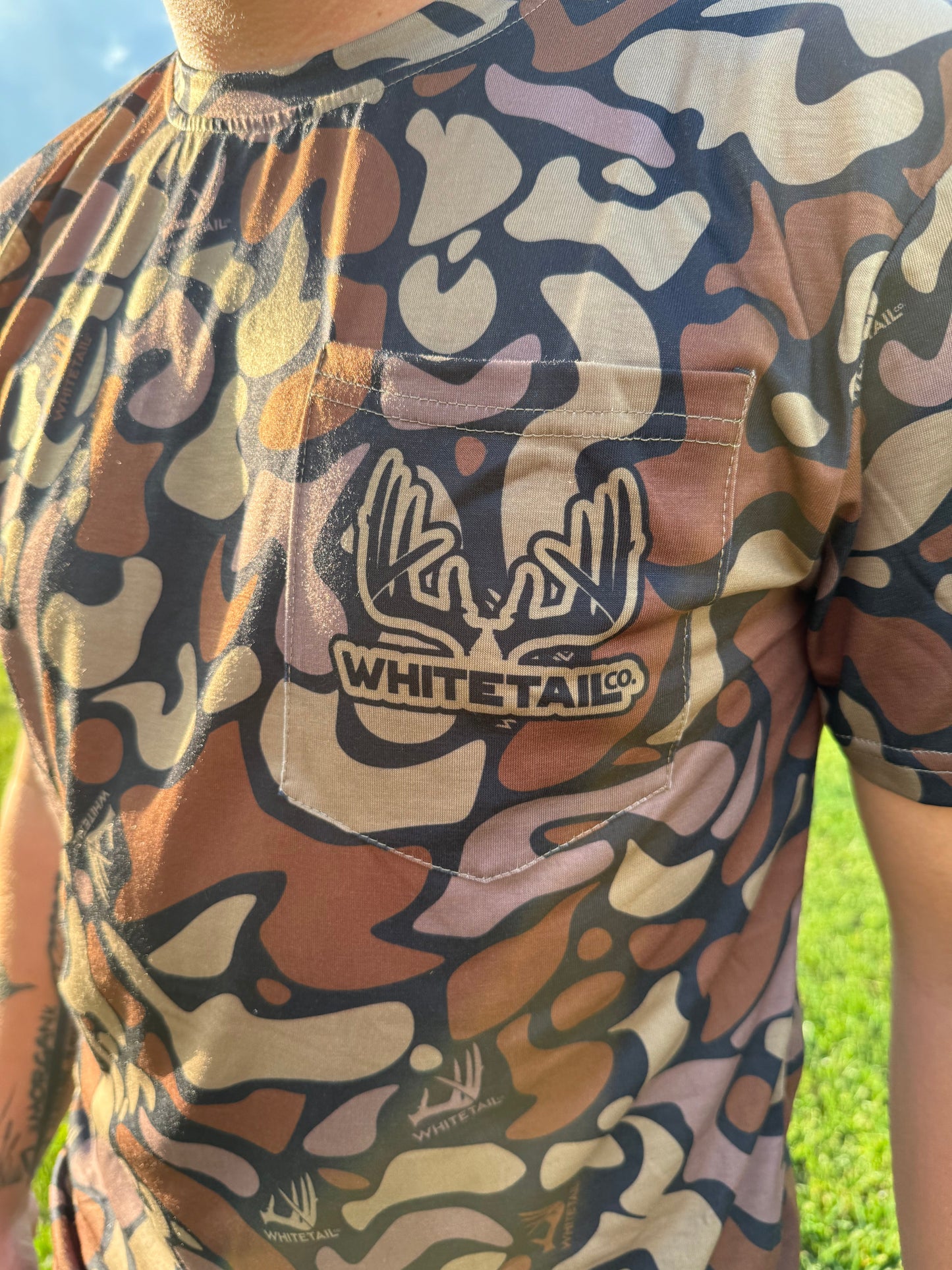 New !!! Whitetail Co. Old Dark Duck Camo Faded Pocket Tee