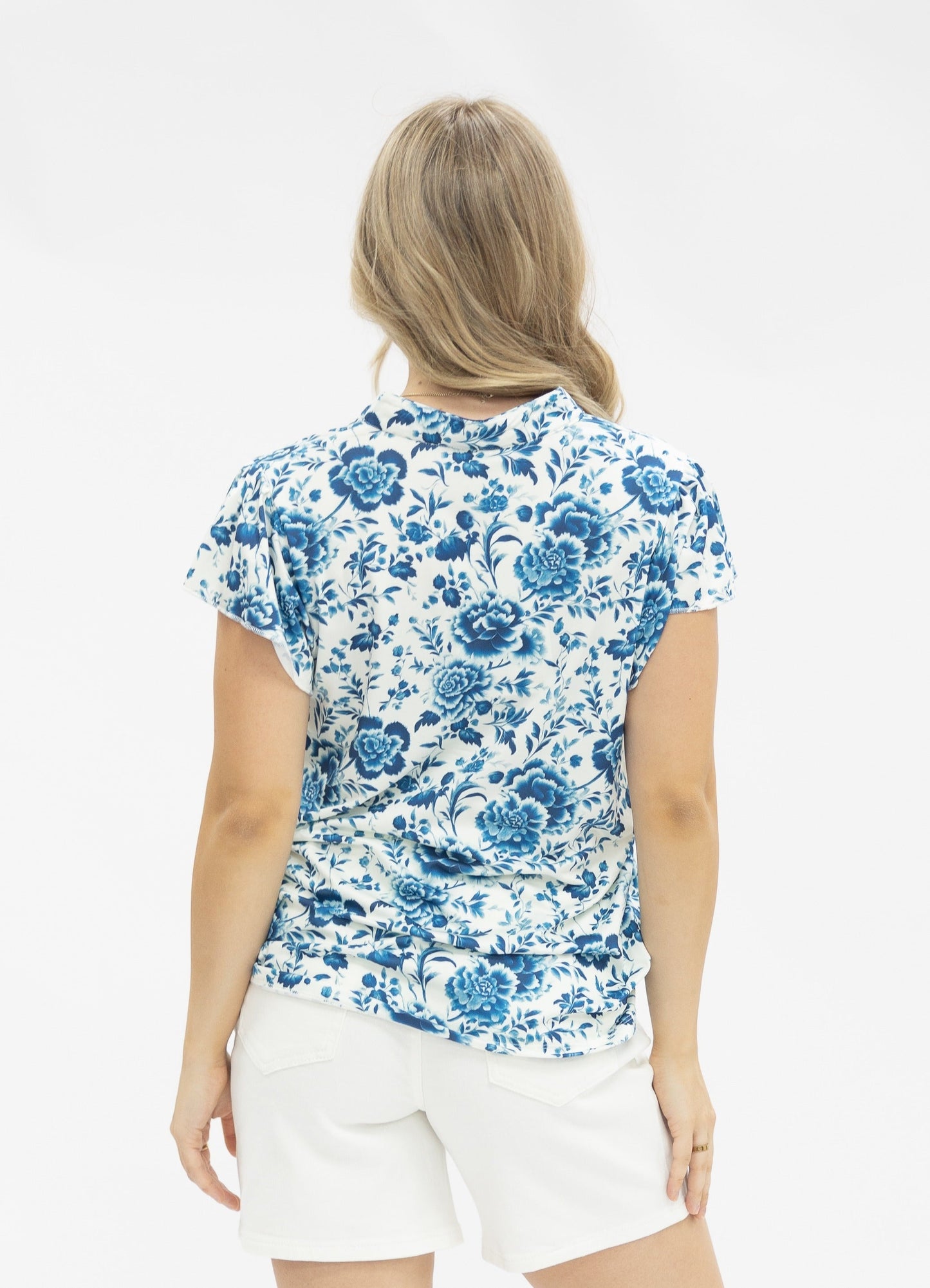 Grace & Emma The Nicole V-Neck Top, Floral