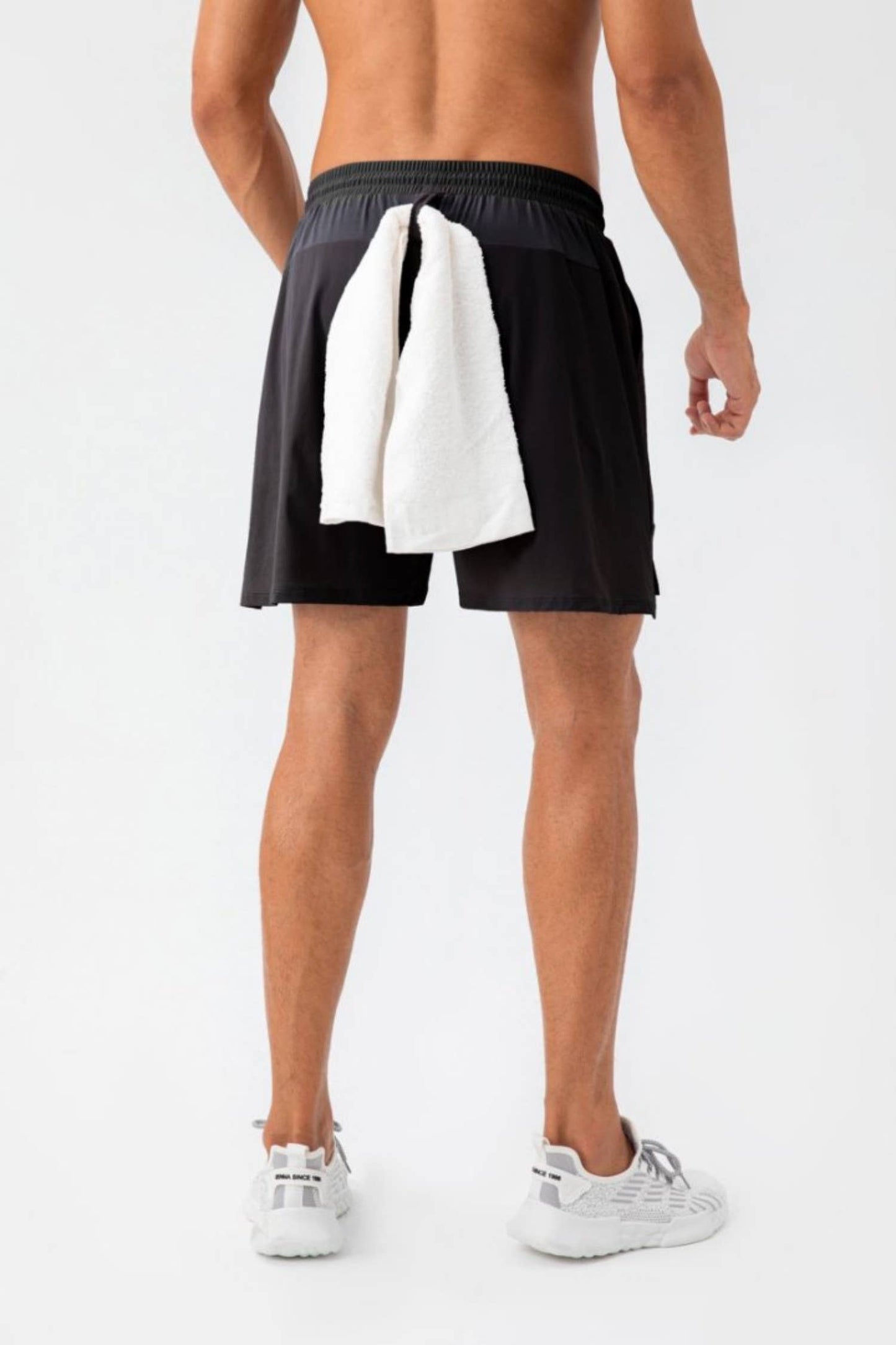 Men's Quick Dry Training Shorts with Elastic Waistband Side Vents
