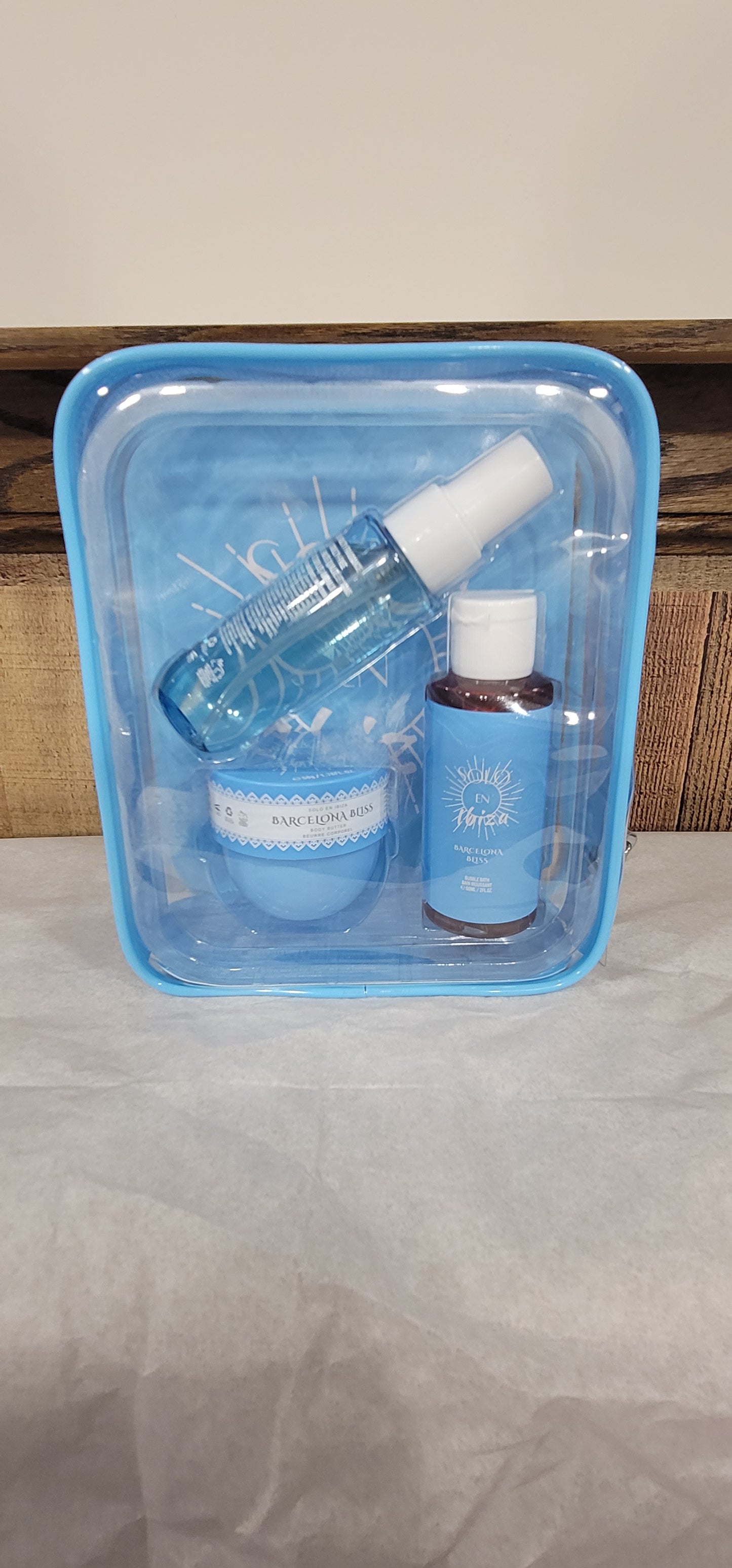 Sol En Ibiza 3 pc. Body care gift set