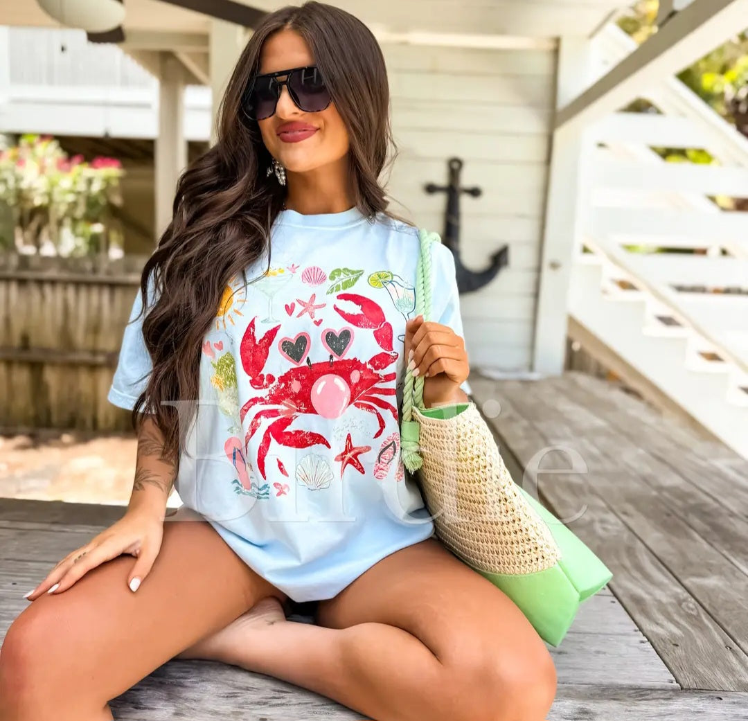Birdie Bubblegum Crab Graphic Tee on Chambray