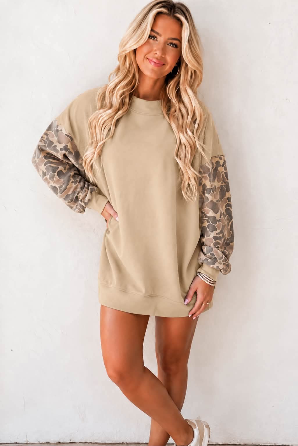 Camo Sleeve Pullover Sweatshirt