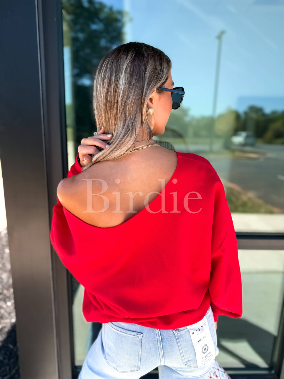 Santa Baby Graphic Crewneck off the Shoulder on Red