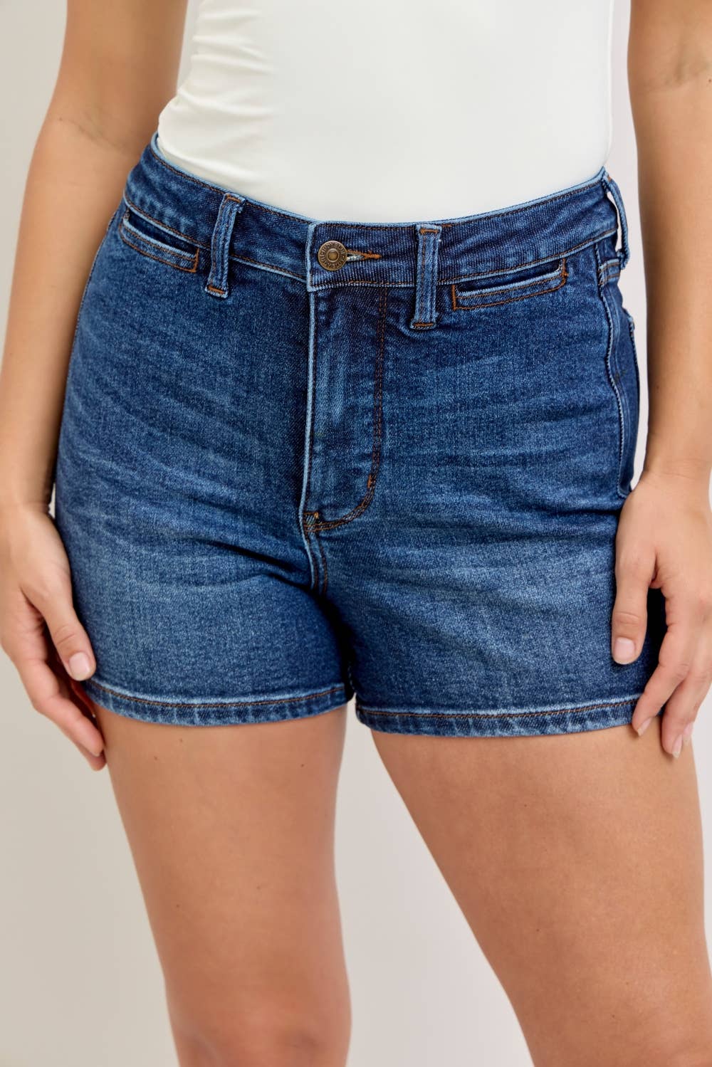 Judy Blue HW T.C. Slim Short