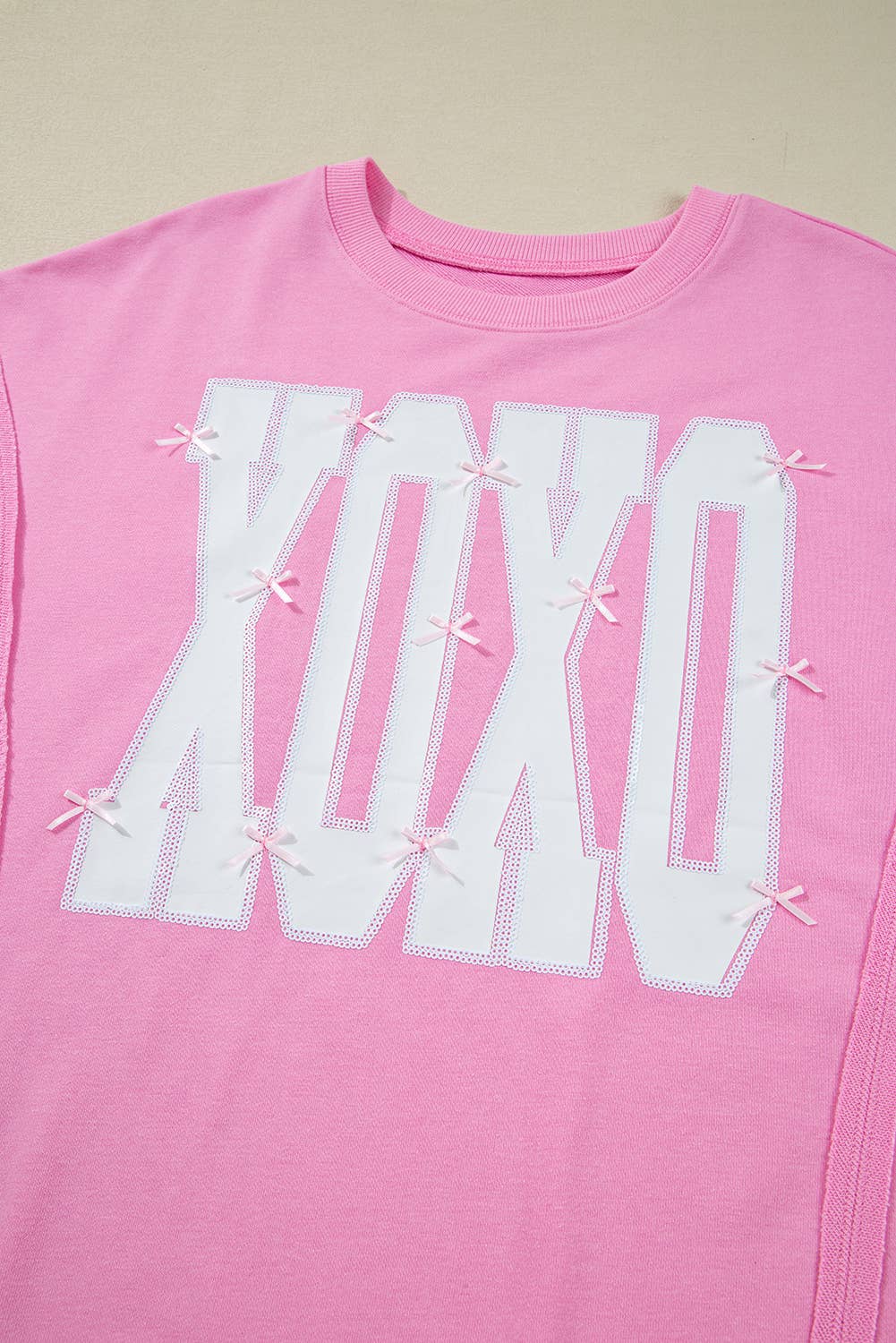 Valentine Sequin XOXO Printed Exposed Seam Baggy Sweatshirt