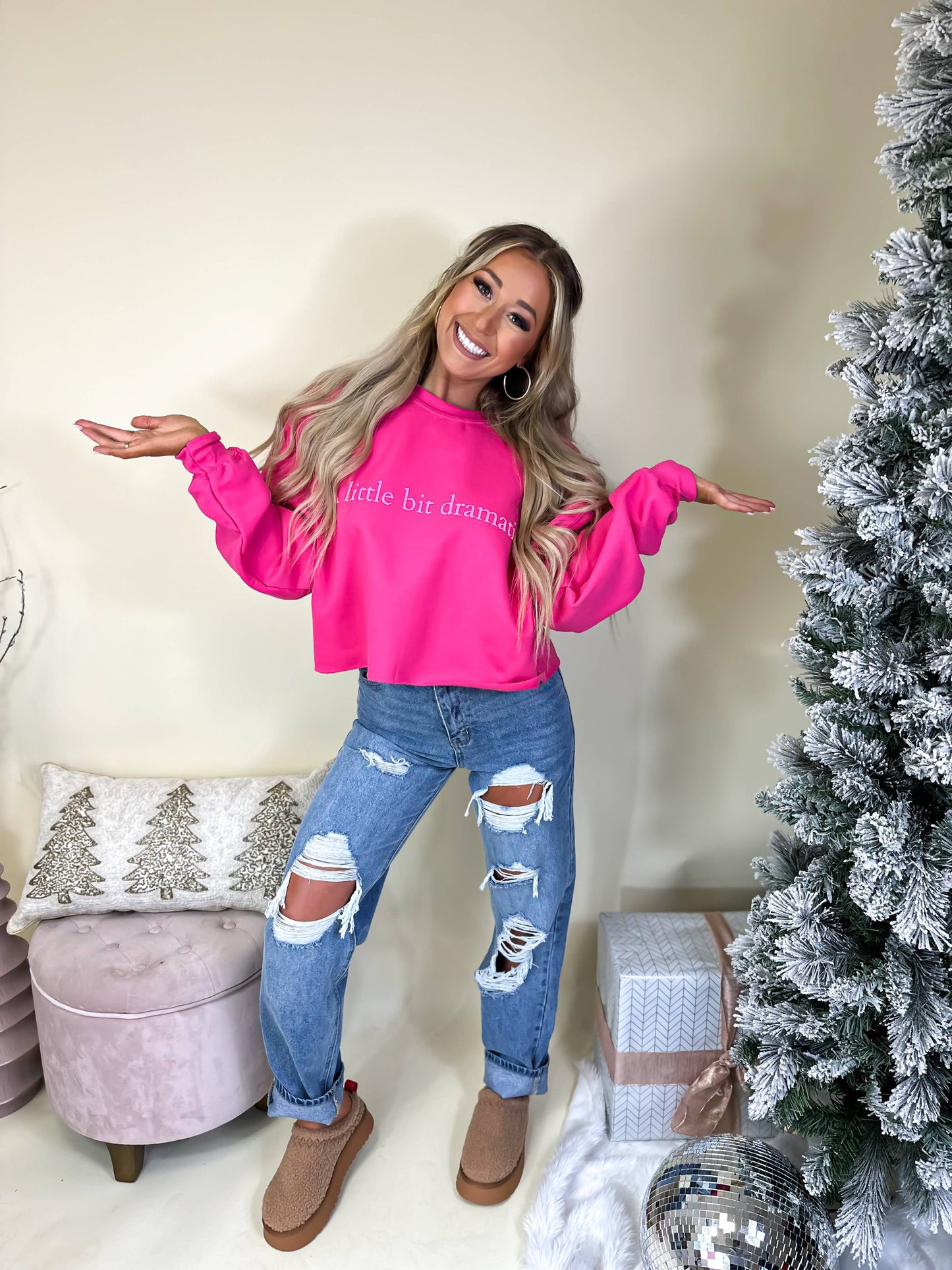 A Little Bit Dramatic Heliconia Cropped Puff Graphic Crew