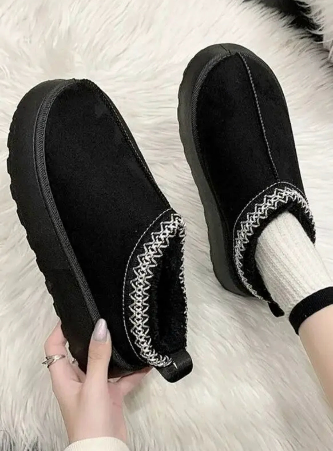 Faux Fur Cozy Fluffy Platform Slippers