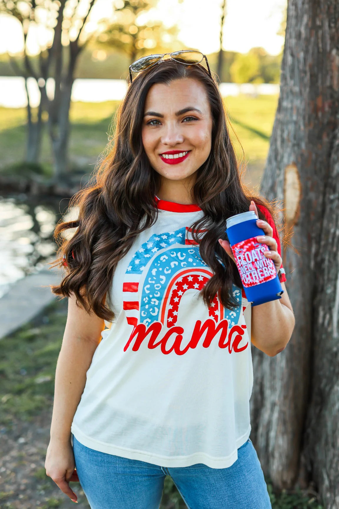 MAMA PATRIOTIC RAINBOW TEE