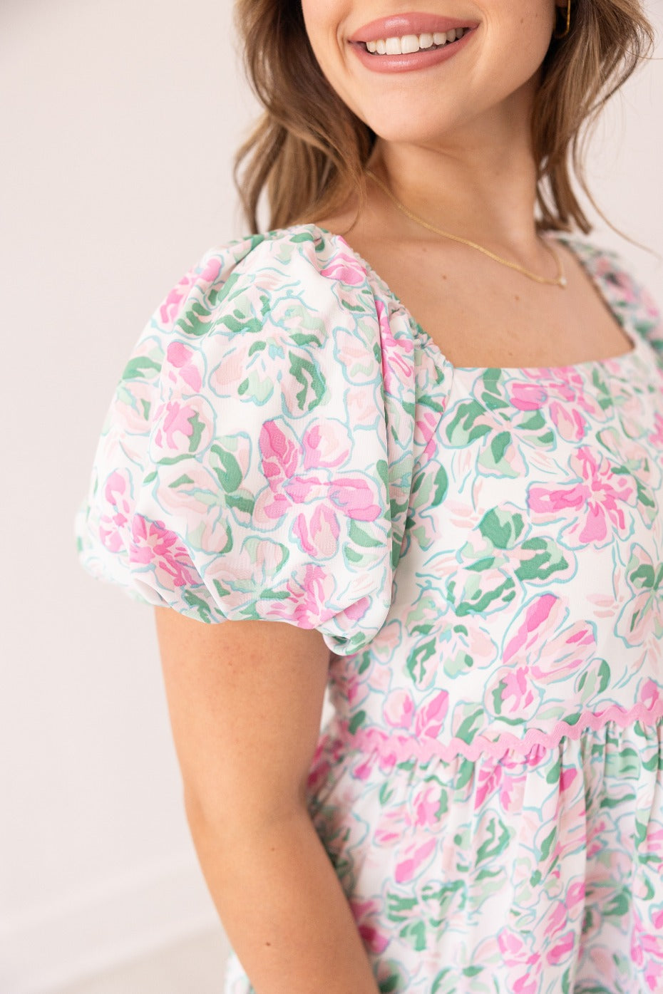 Grace & Emma Floral Dress With Scallop Trim