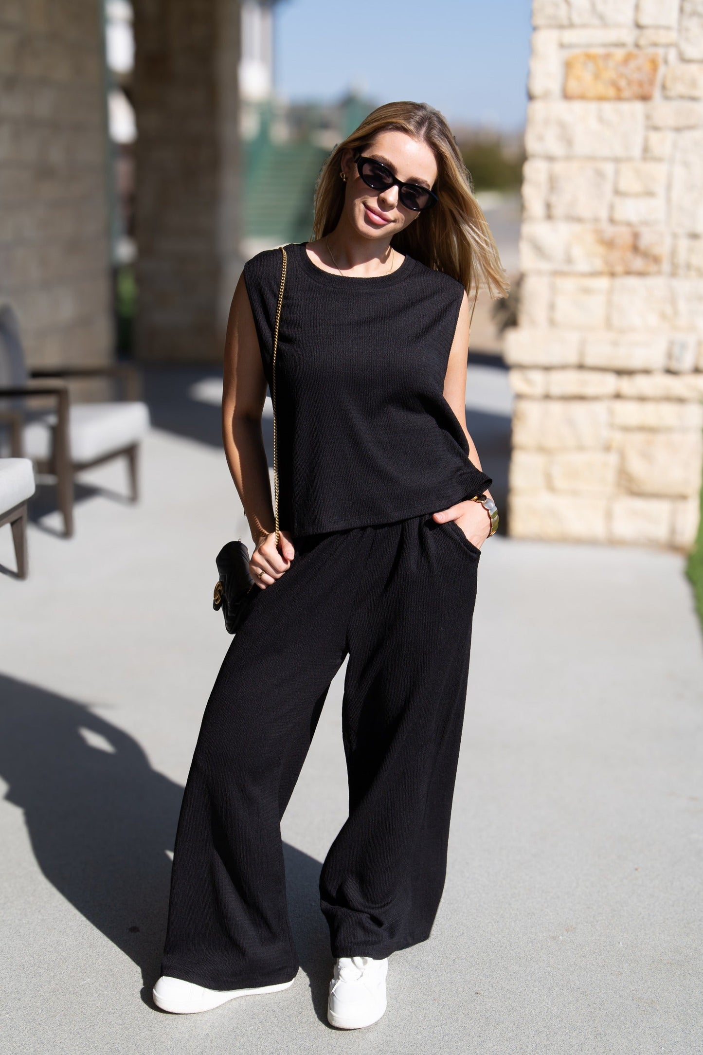 Grace & Emma The Earhart Top, Black
