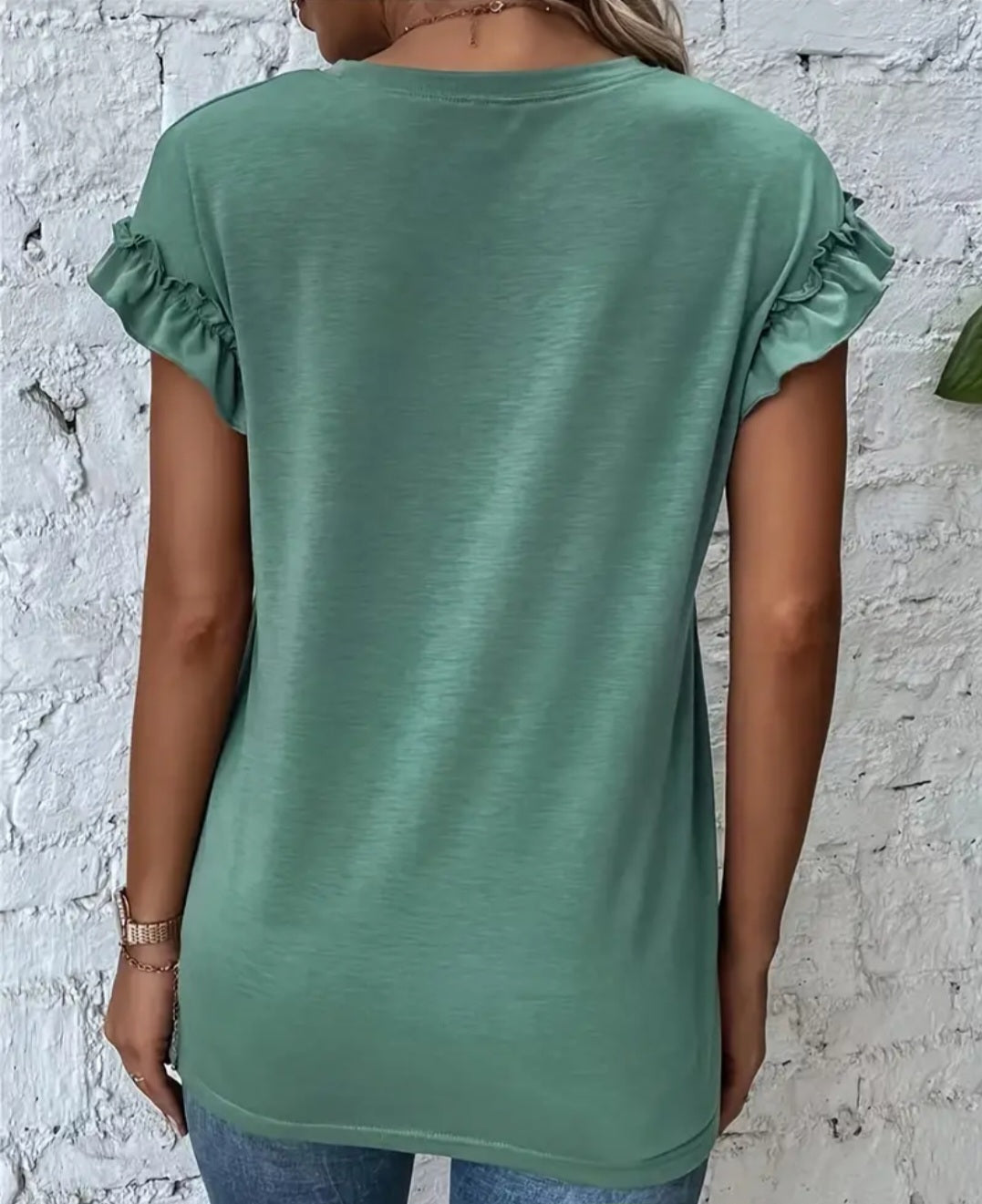 Women's Solid Color Tee with Ruffle Sleeve Detail - Casual Crew Neck Top for Spring & Summer Wear