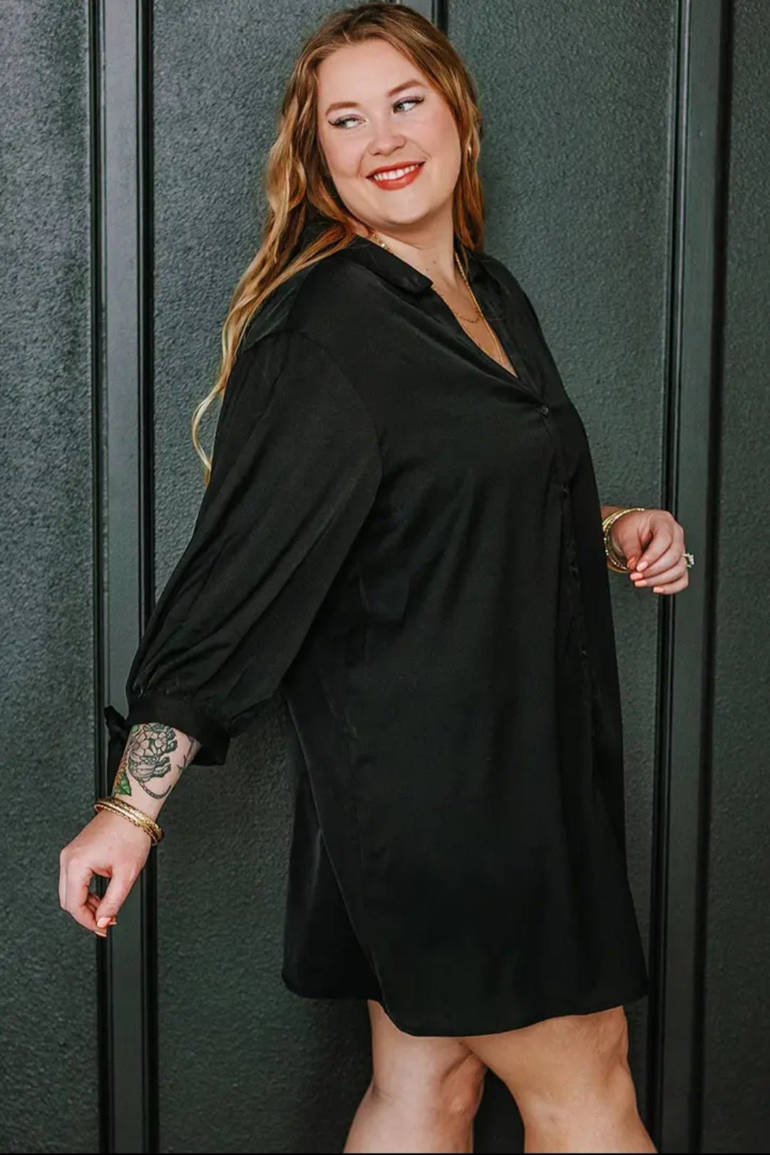 Black Plus Size Tie Cuffs V Neck Shirt Dress