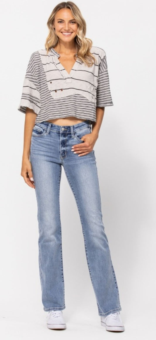 Judy Blue Mid Rise Non Distressed Bootcut Jeans