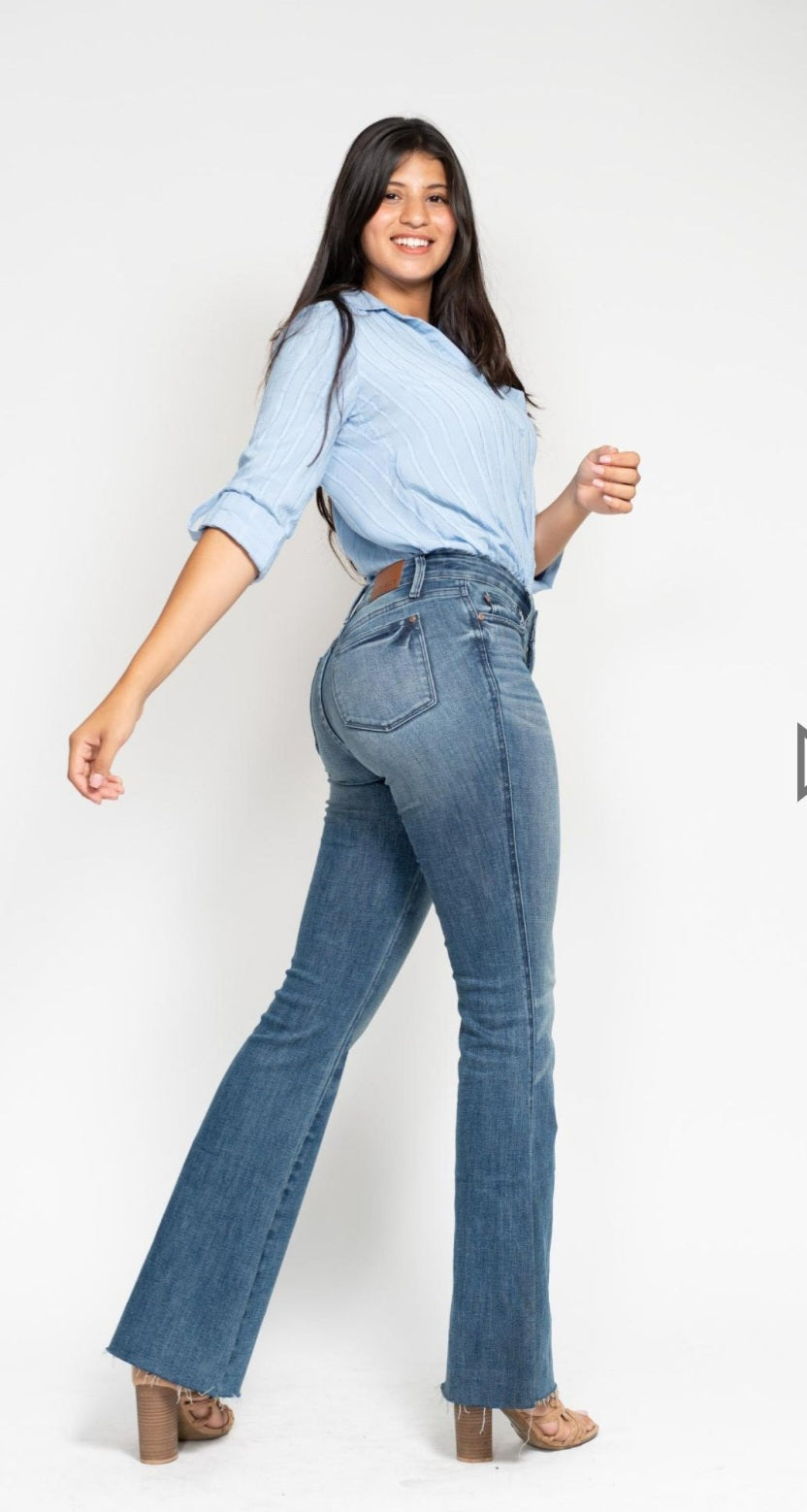 Judy Blue Tummy Control Vintage Wash Cut Hem Flare Jean