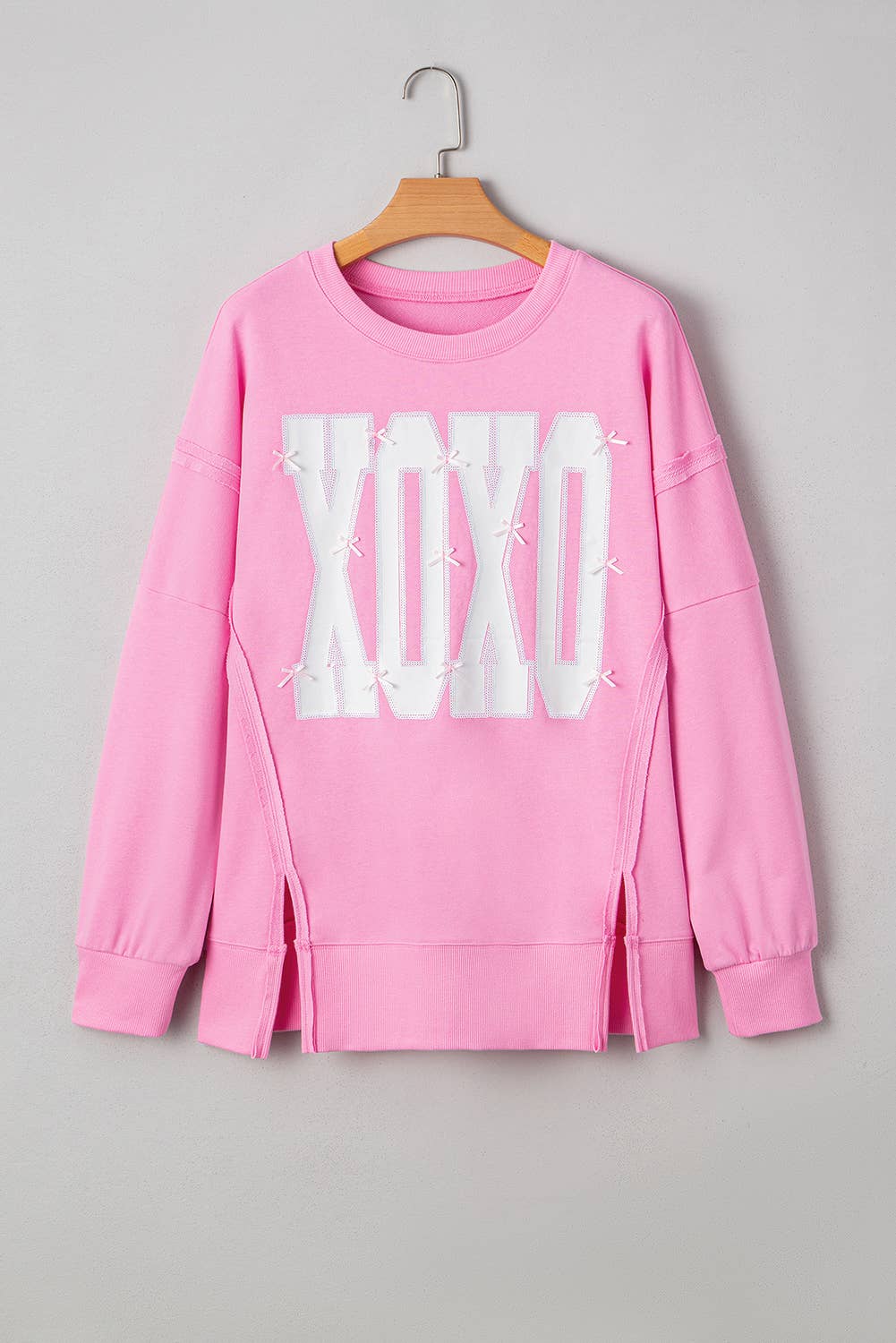 Valentine Sequin XOXO Printed Exposed Seam Baggy Sweatshirt