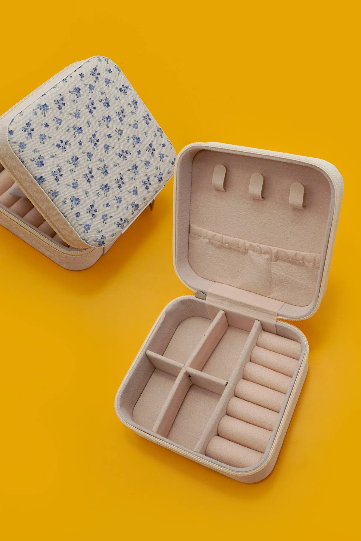 DESIGNED JEWELRY ORGANIZER TRAVEL BOX CASE | 40P566-CHRISTMA