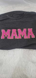 Chic Mama Graphic Tee