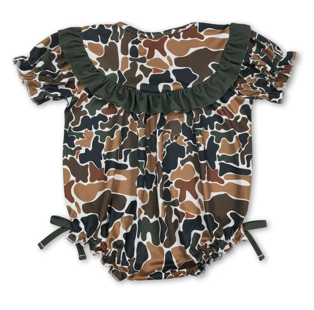 Short Sleeves Daddy's Girl Embroidery Camo Baby Romper