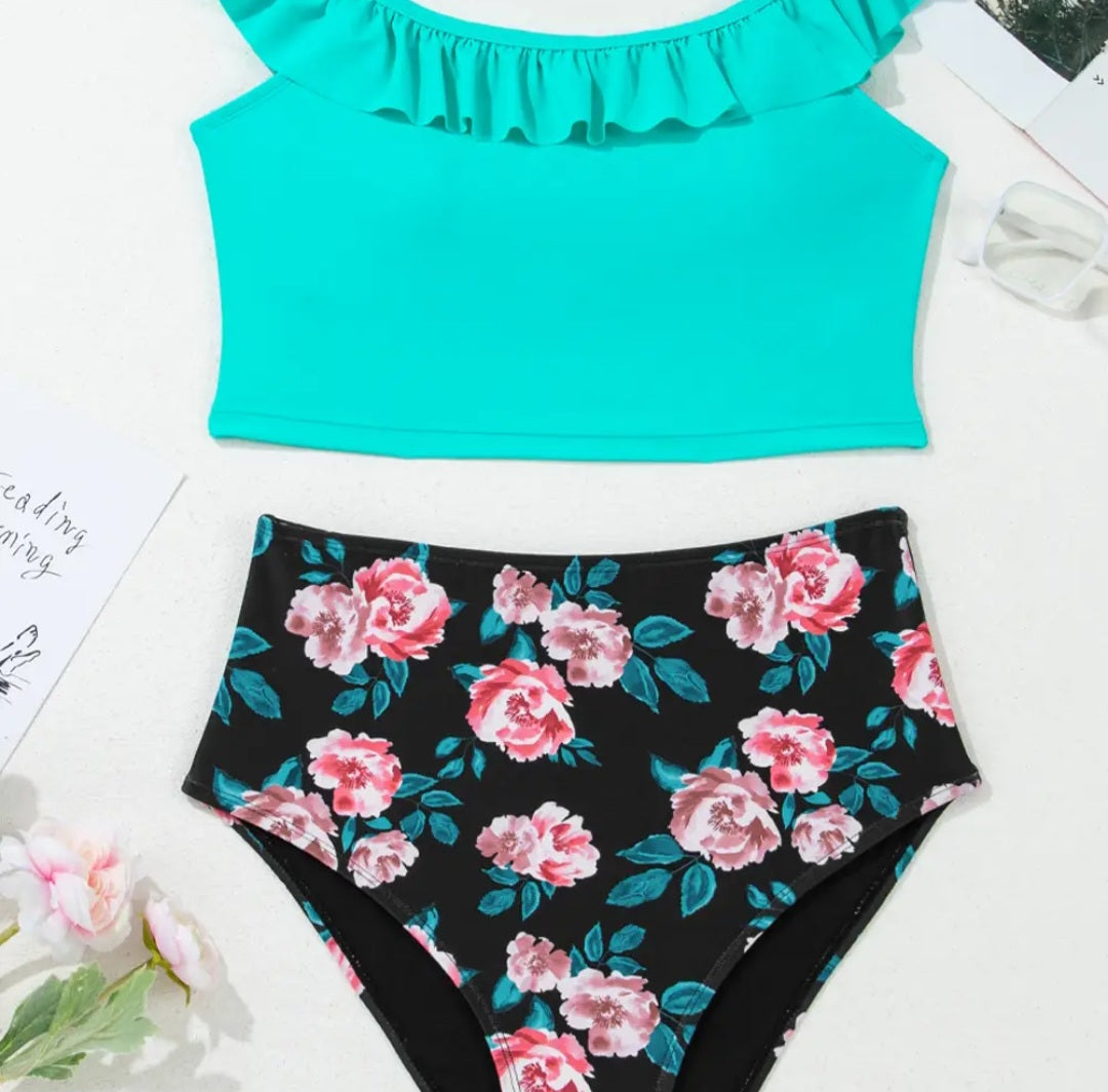 Solid Square Neck Swim Top and Floral Shorts Bikini Set