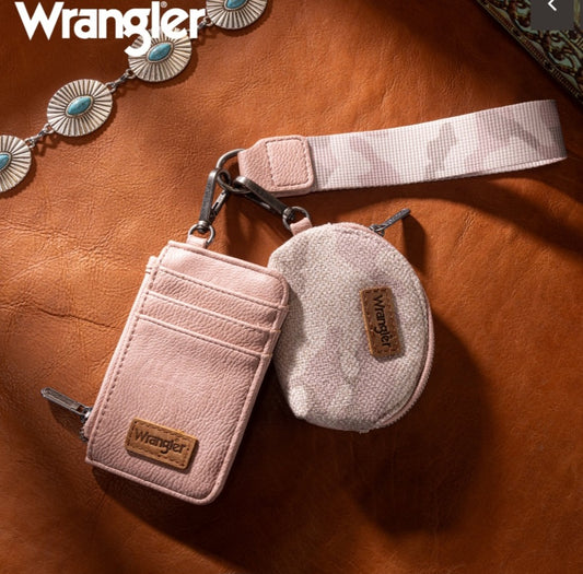 Wrangler Camo Print Dual Pouch Wristlet -Pink