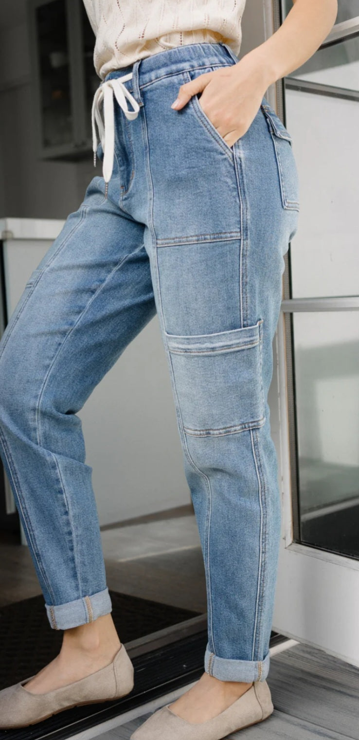 Judy Blue High Rise Cuffed Cargo Jogger