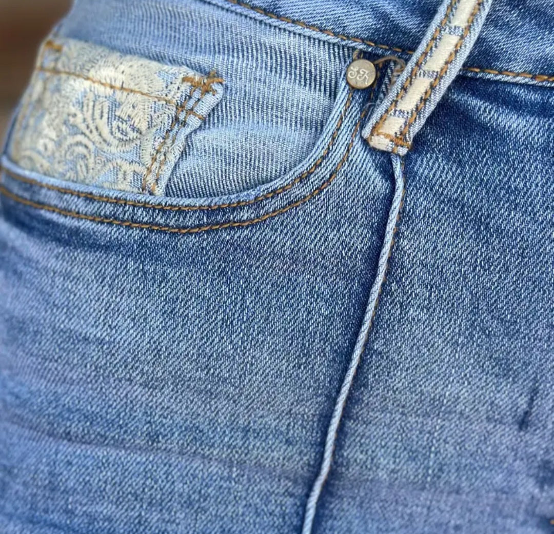 Kreek Embroidered Cuffed Jeans