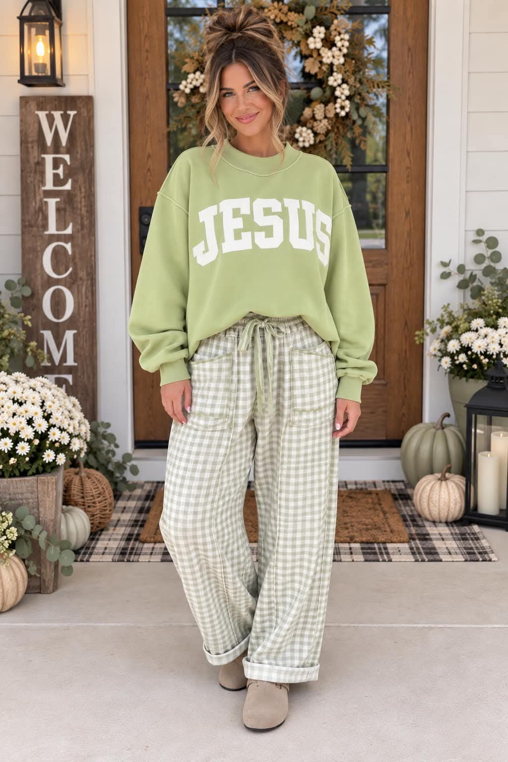 Green Jesus Letter Patch Sweatshirt