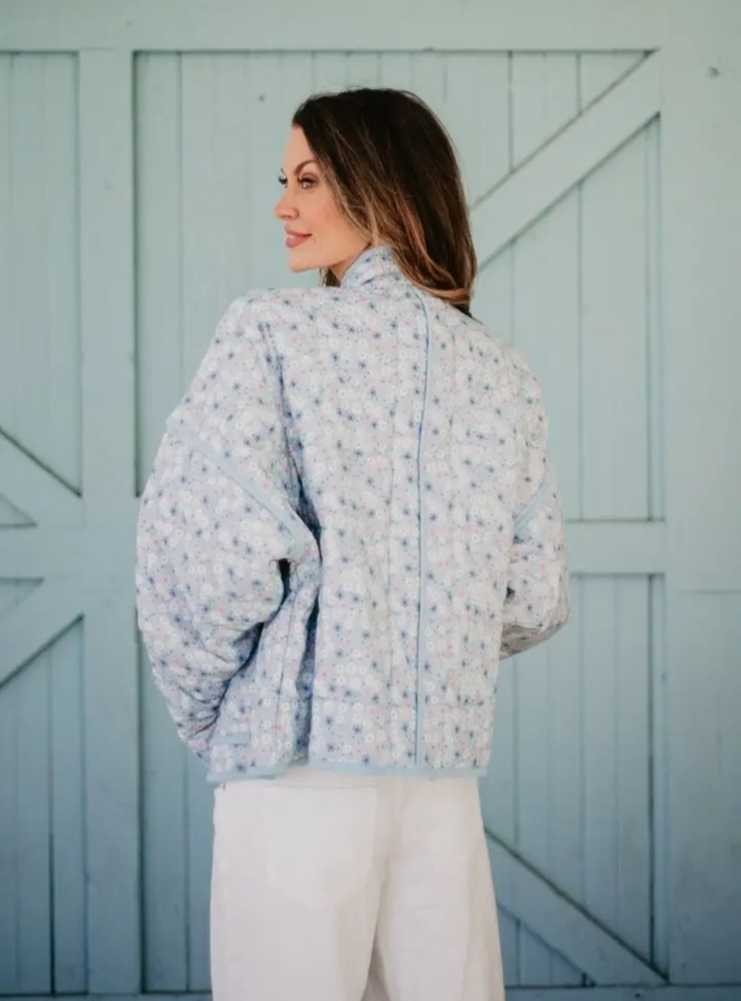 Light Blue Dainty Floral Lightweight Quilted Jacket