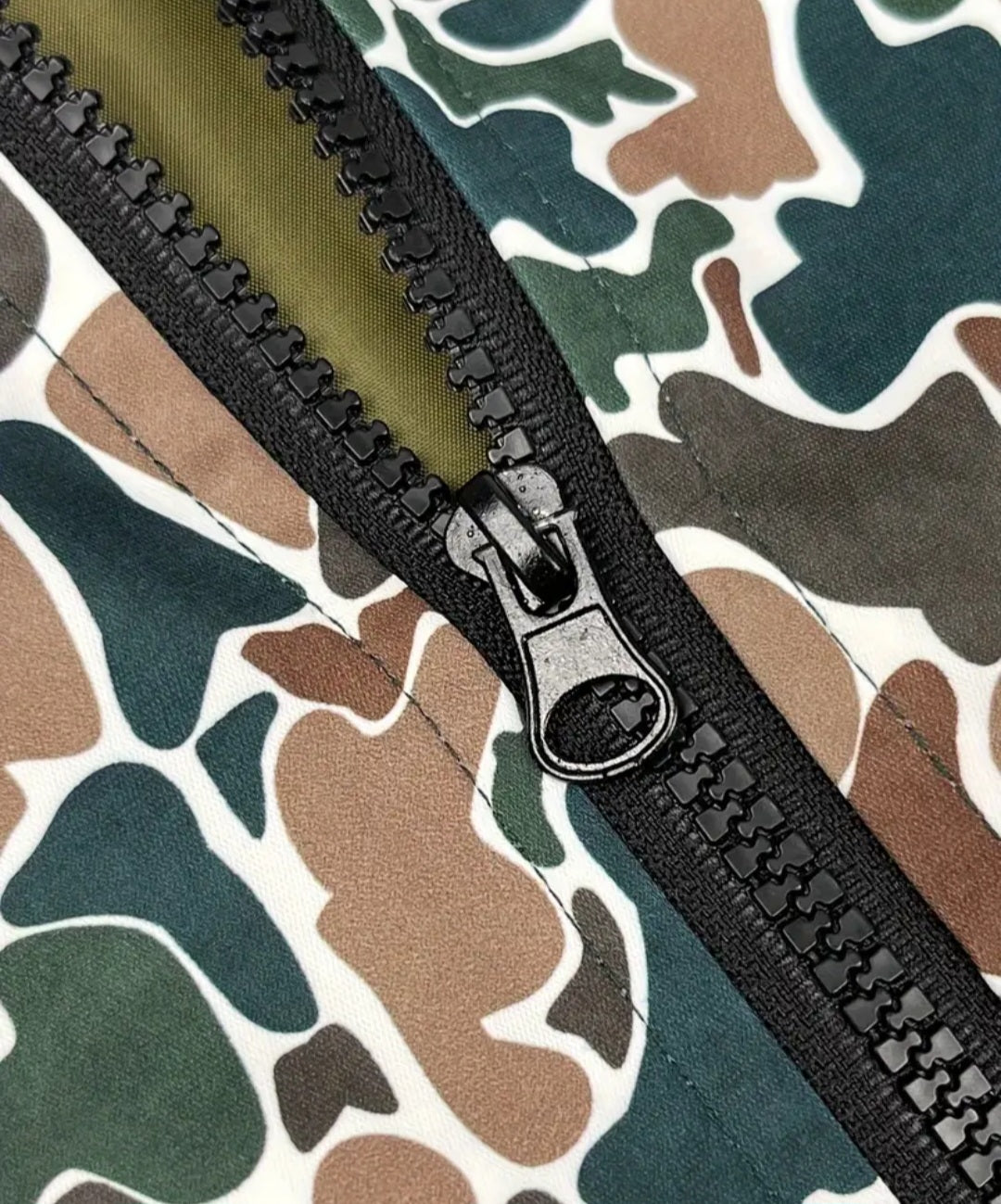 Camoflauge Hooded Jacket for all seasons