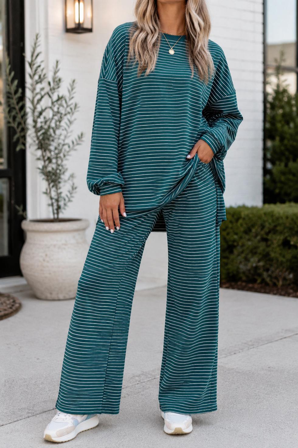 Pre-Order
Stripe Elastic Casual Set