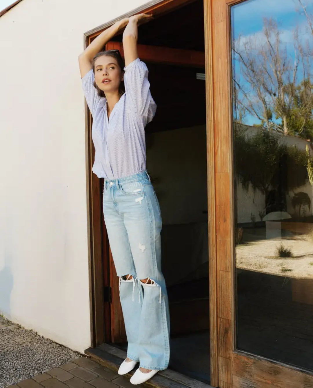 Vervet 90's Vintage Super High Rise Flare Jeans