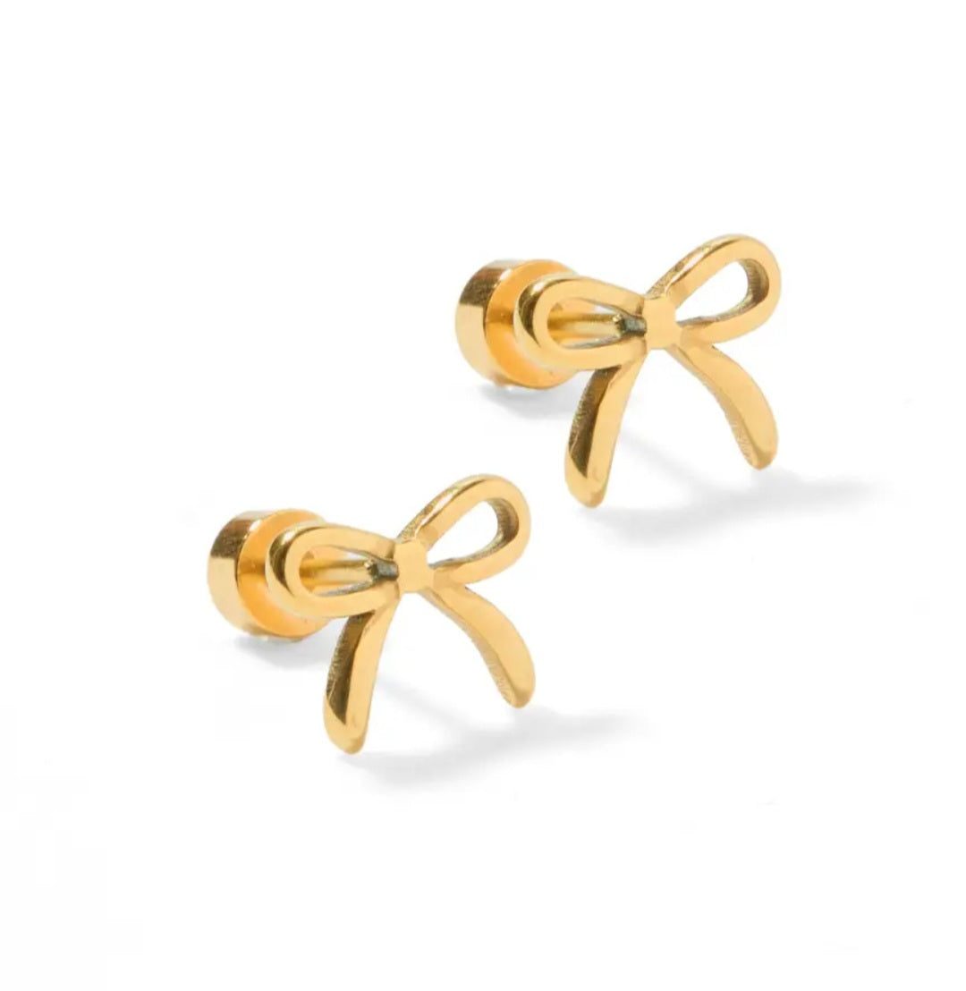 Screwback Stud Earrings - Sadie Gold