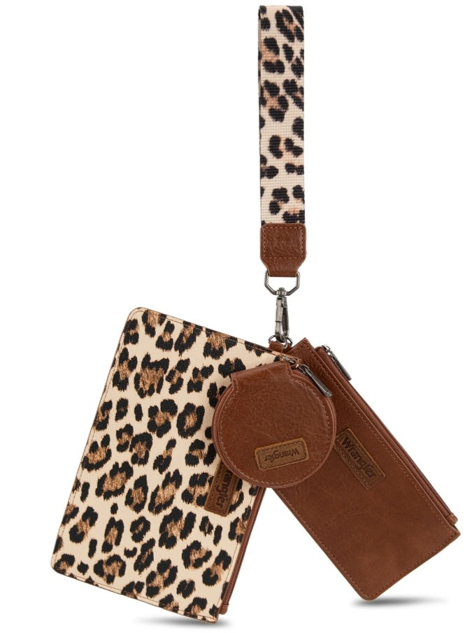Wrangler Leopard Print Dual Pouch Wristlet with Zipper Round Case