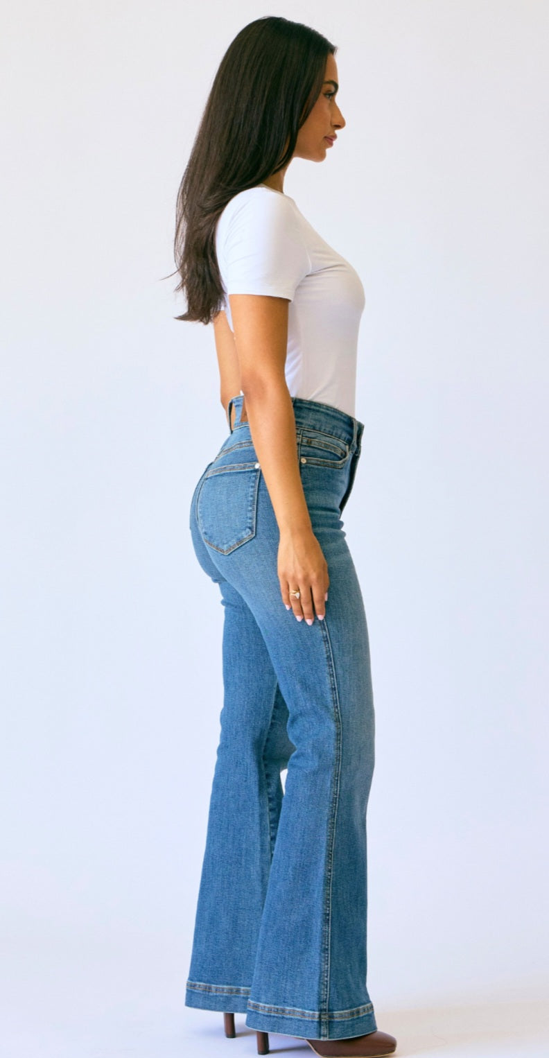 Judy Blue Petite Flare Tummy Control Double Button