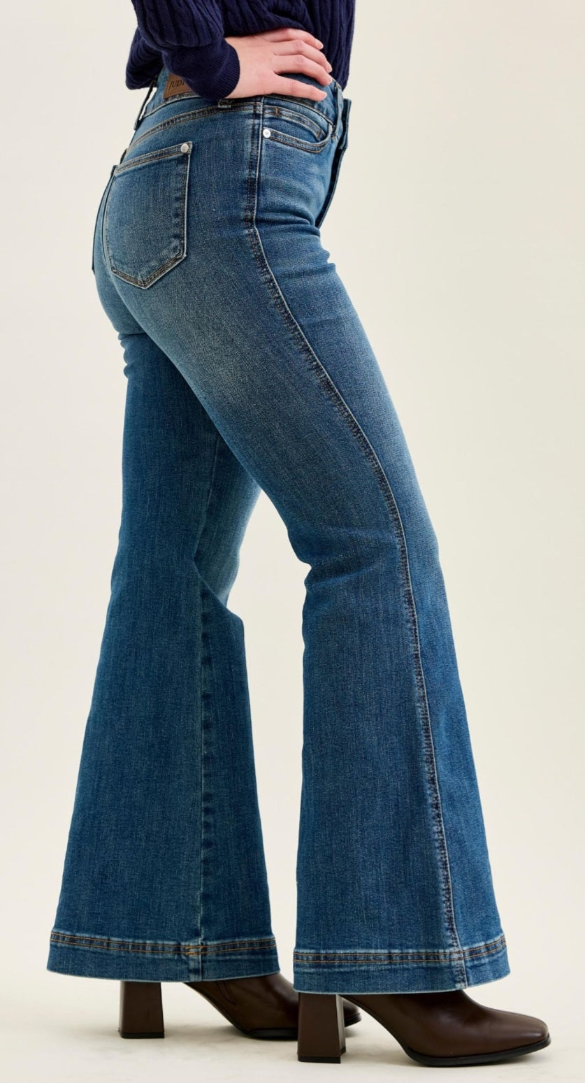 Judy Blue Petite Flare Tummy Control Double Button