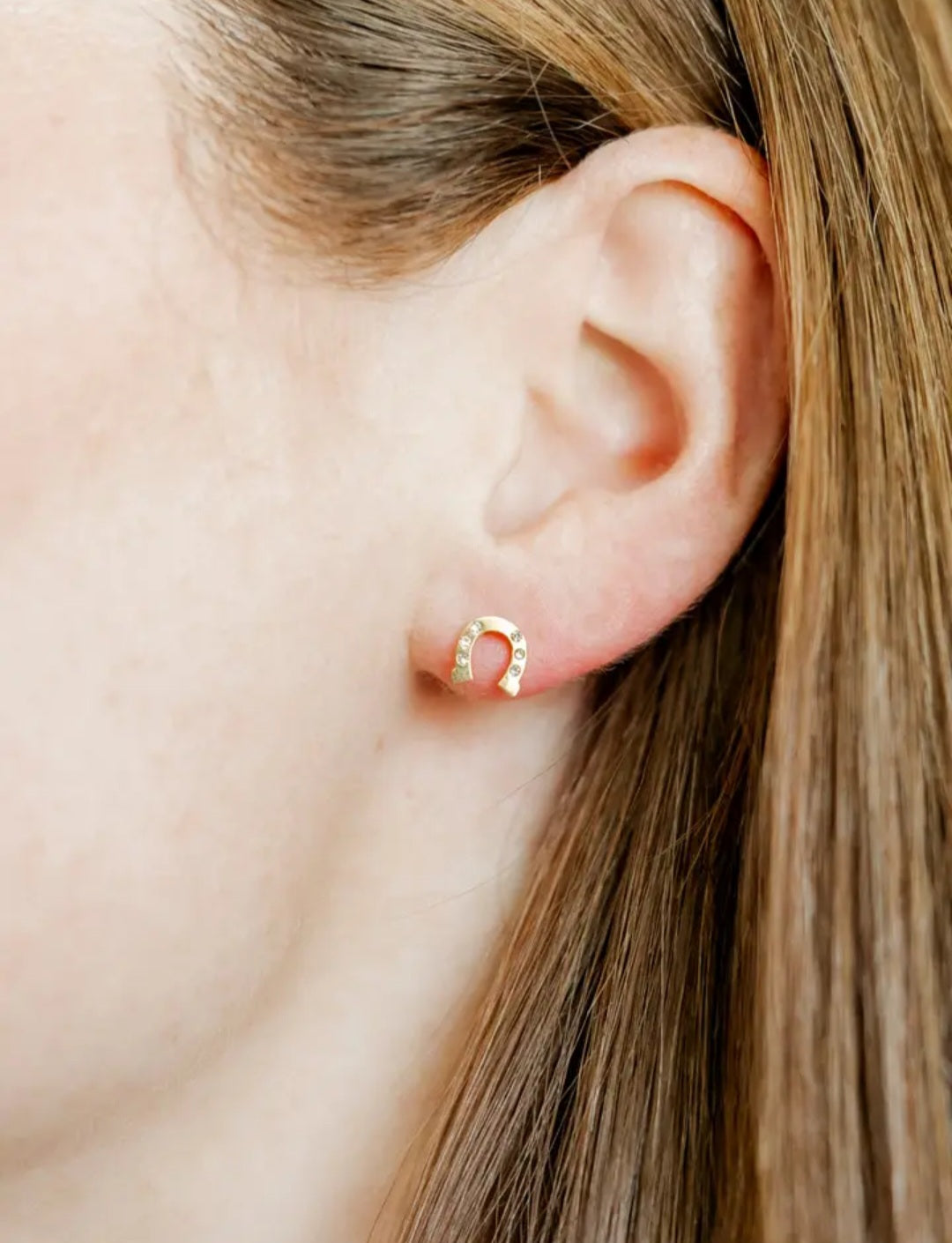 Screwback Stud Earrings- Horseshoe Gold