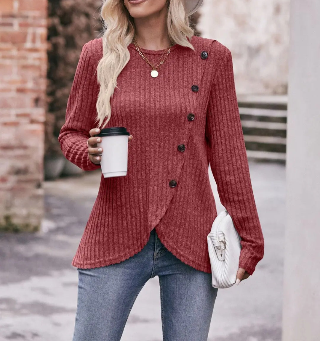 Women's Round Neck Solod Color Sweater