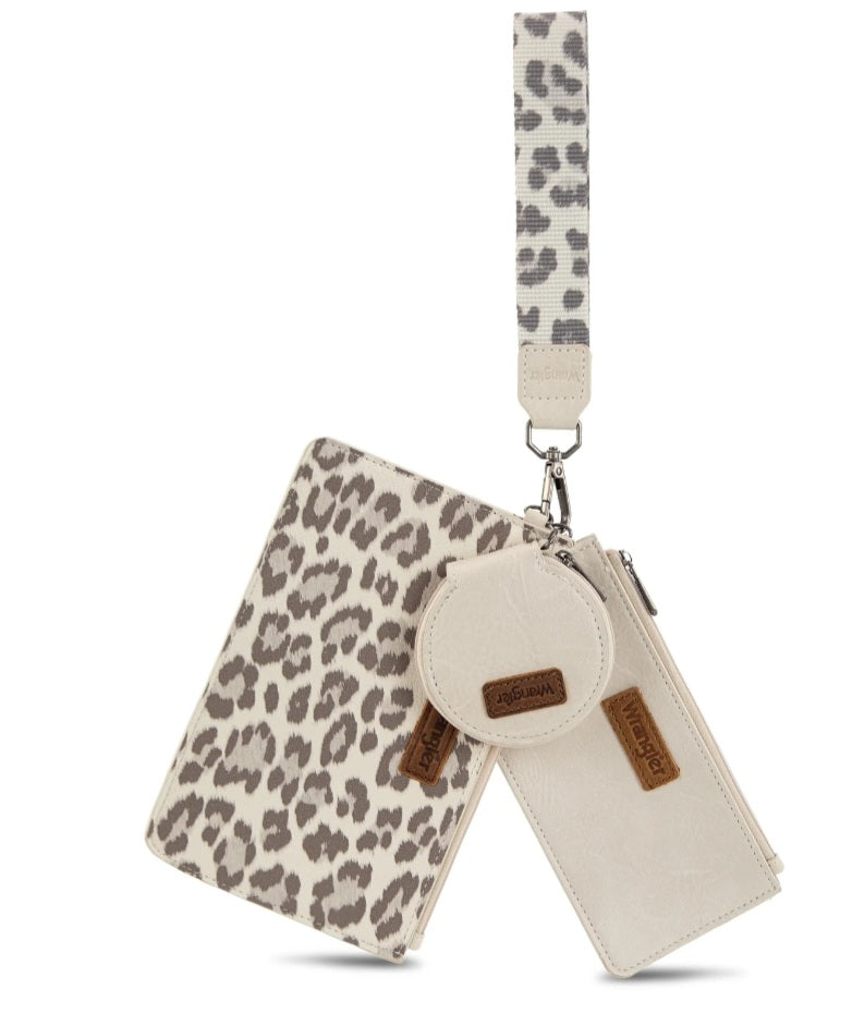 Wrangler Leopard Print Dual Pouch Wristlet with Zipper Round Case
