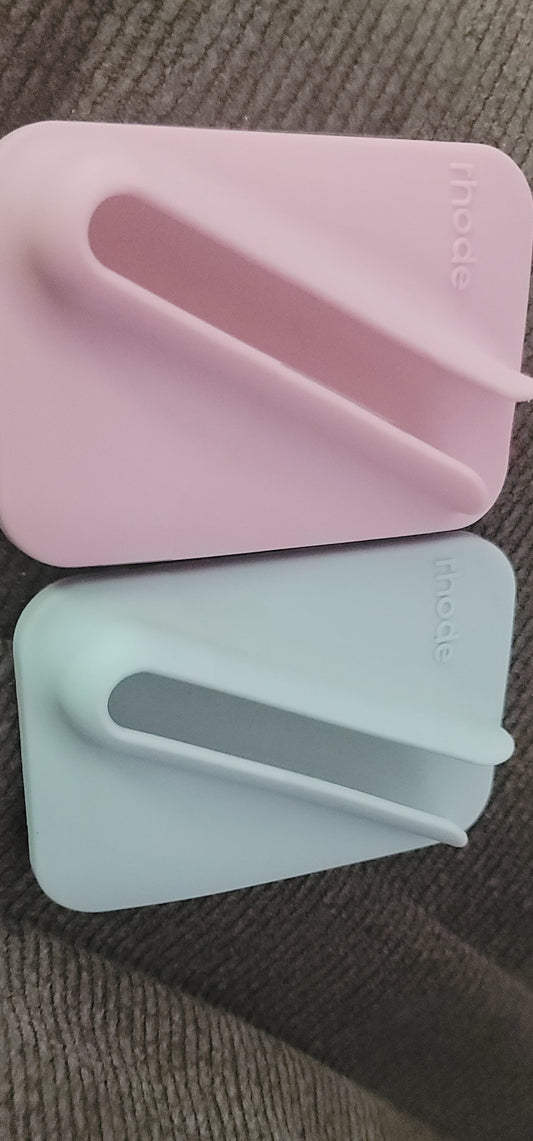 Magnetic Lipgloss Holder